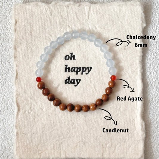 Agate Chalcedony Candlenut Bracelet