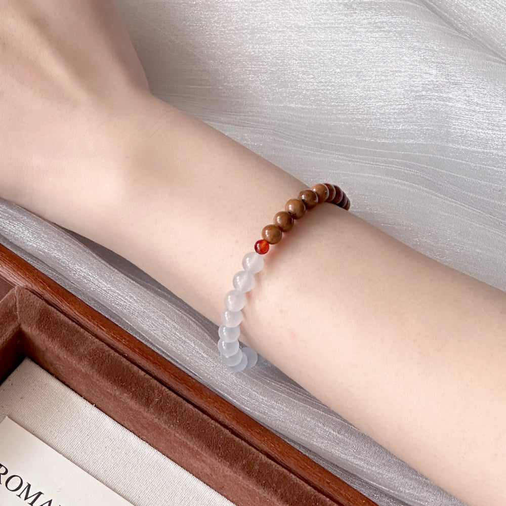 Agate Chalcedony Candlenut Bracelet