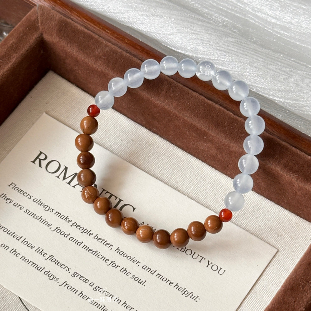 Agate Chalcedony Candlenut Bracelet