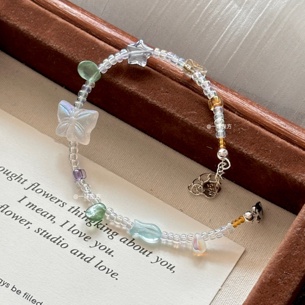 FLOWER GARDEN Czech Beads Bracelet